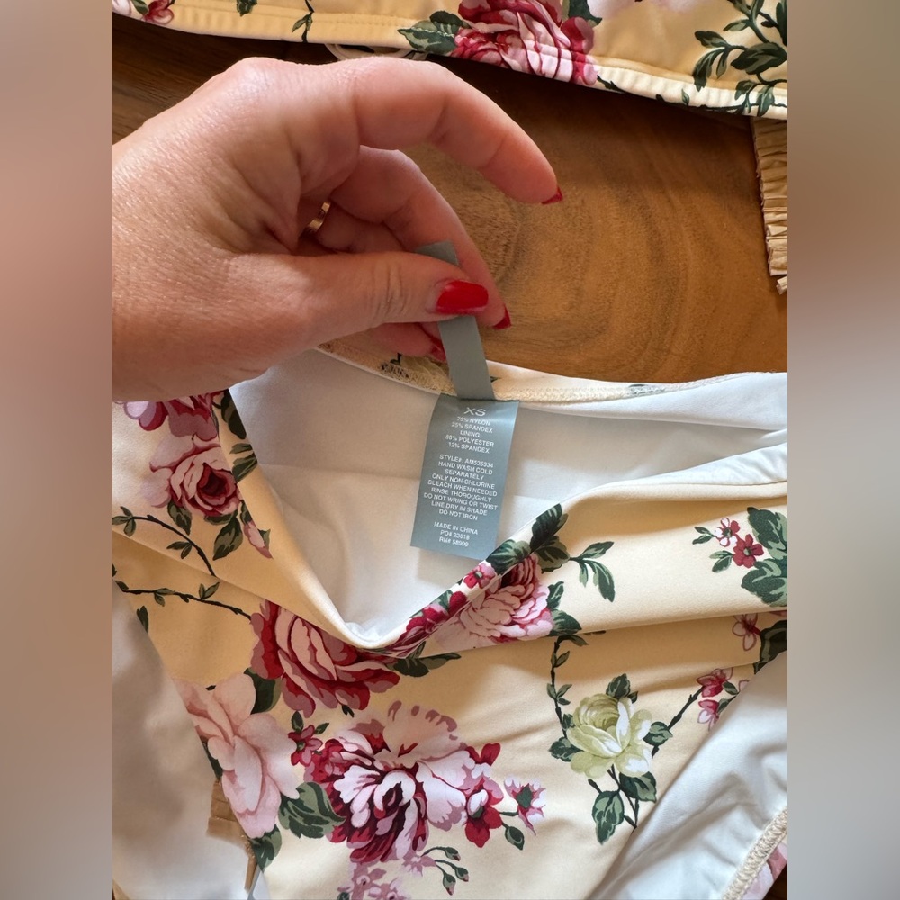 NWT Antonio Melani x The Style Bungalow Miraflores Floral Top & Bottom Swim - Picture 3 of 16